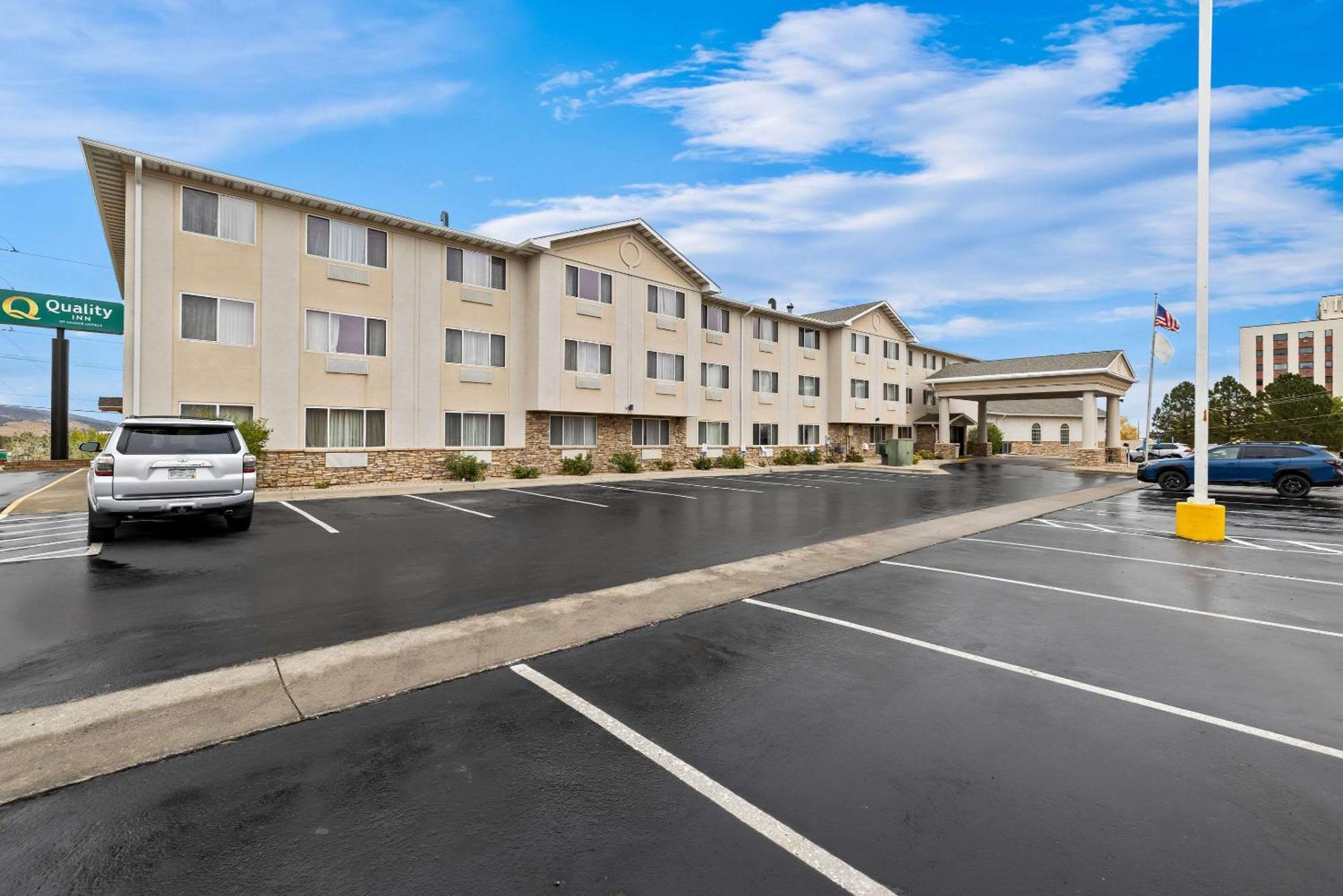 Quality Inn Near Monument Health Rapid City Hospital Exteriér fotografie
