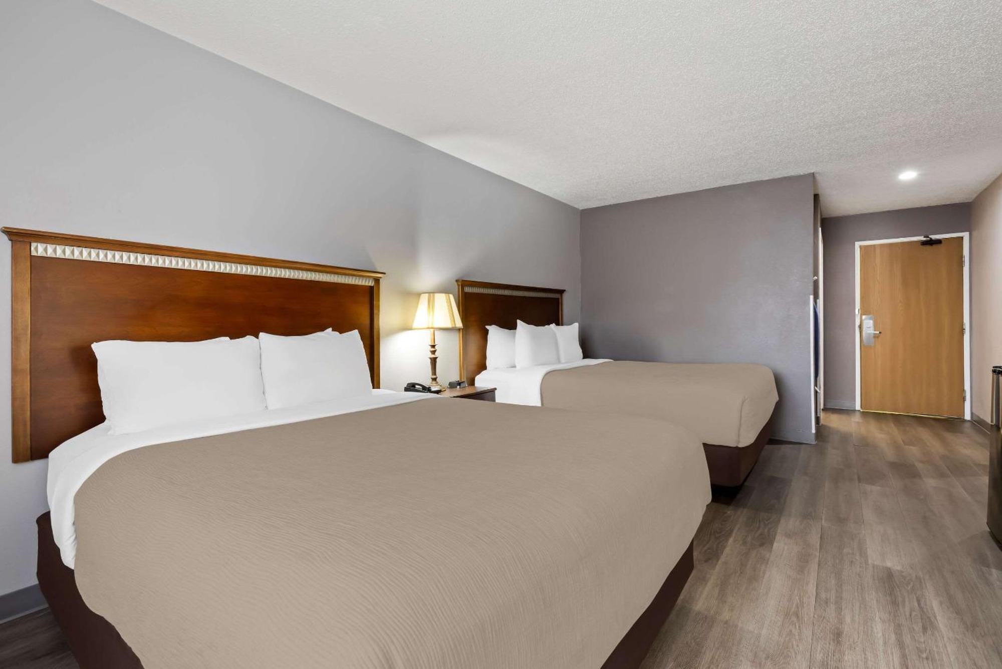 Quality Inn Near Monument Health Rapid City Hospital Exteriér fotografie